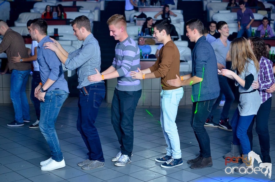 Mega Petrecere Marca Blaga în No Problem,