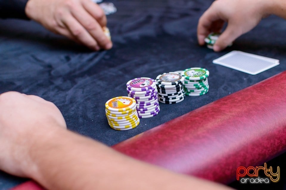 Mega Turneul de Poker, Select Poker Club