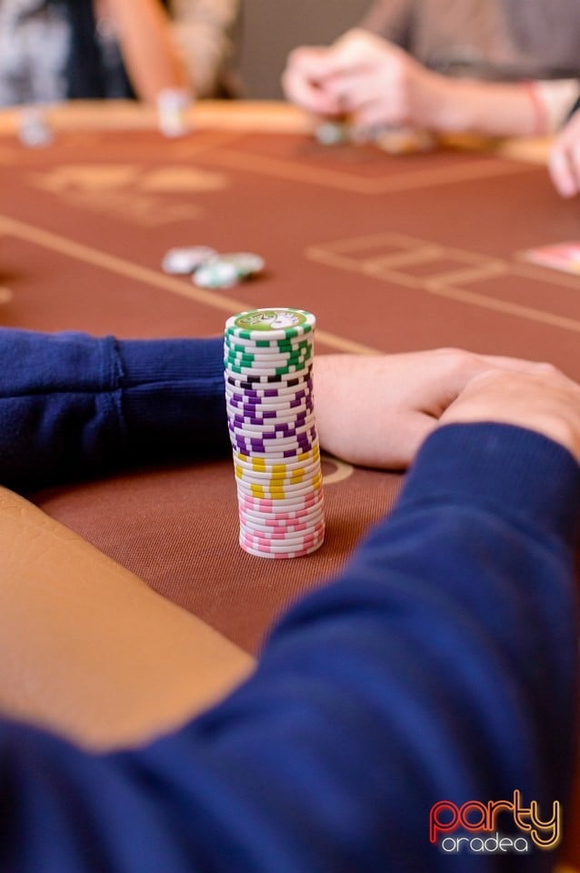 Mega Turneul de Poker, Select Poker Club