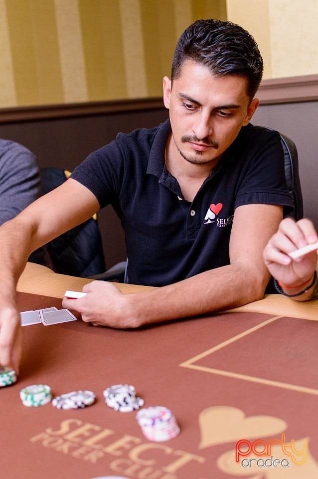 Mega Turneul de Poker, Select Poker Club