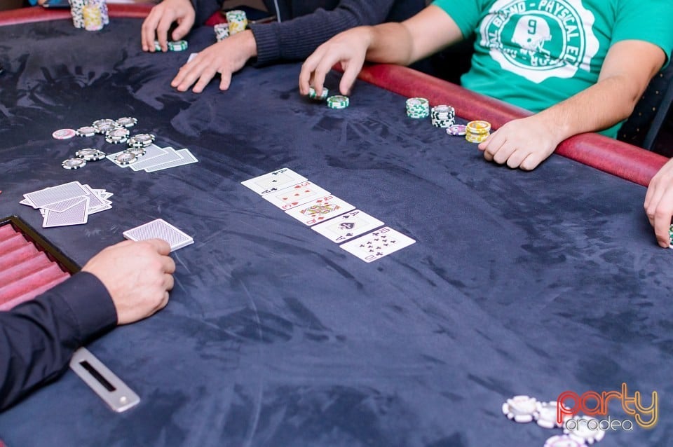 Mega Turneul de Poker, Select Poker Club