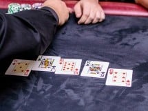 Mega Turneul de Poker