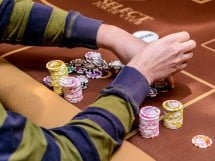 Mega Turneul de Poker