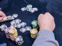 Mega Turneul de Poker