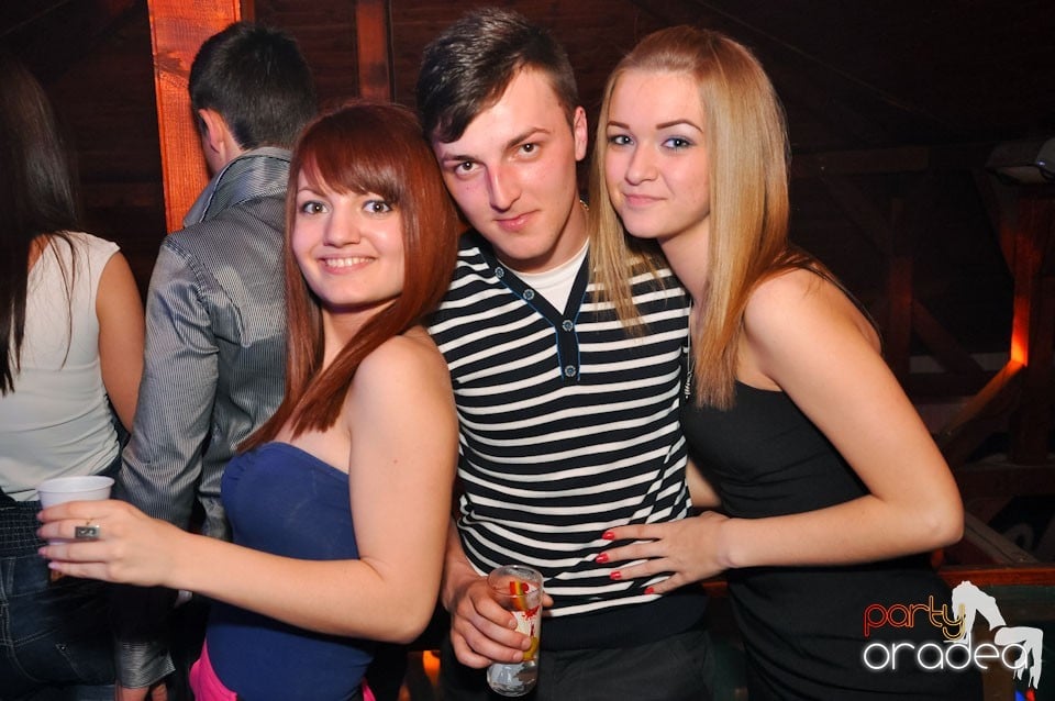 Megapetrecere cu DJ Bíró în Disco Faház, 