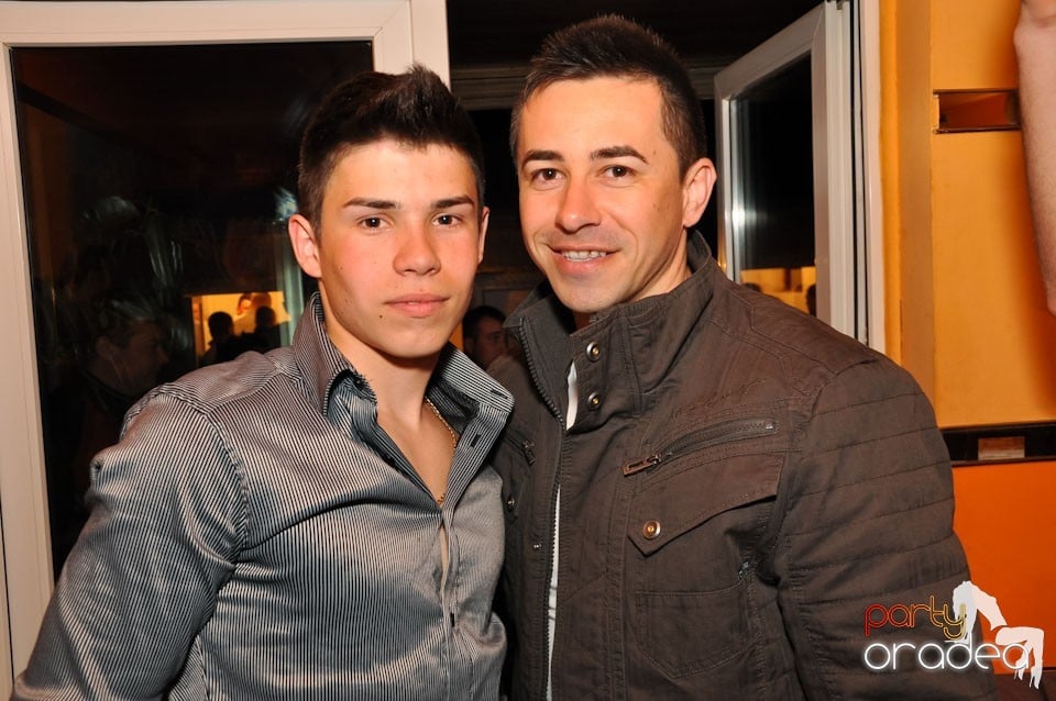 Megapetrecere cu DJ Bíró în Disco Faház, 