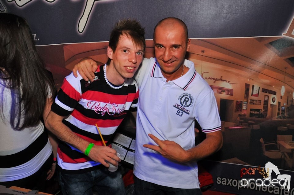 Megapetrecere cu DJ Bíró în Disco Faház, 