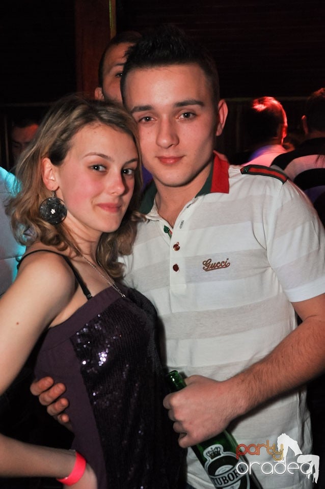 Megapetrecere cu DJ Bíró în Disco Faház, 