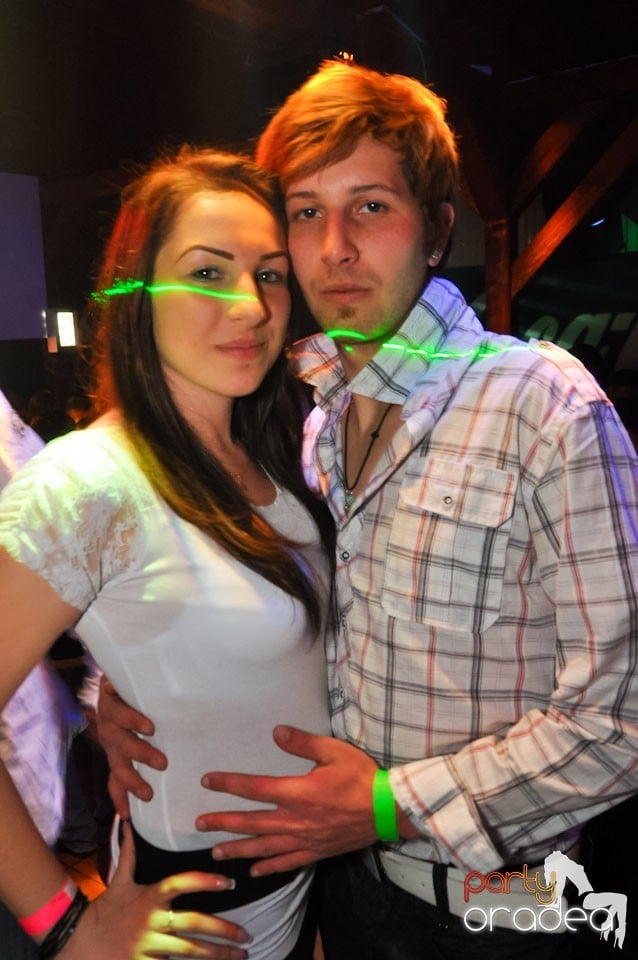 Megapetrecere cu DJ Bíró în Disco Faház, 