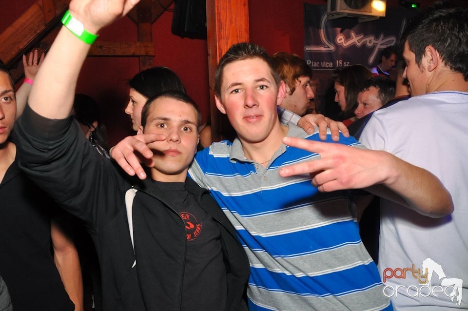 Megapetrecere cu DJ Bíró în Disco Faház, 