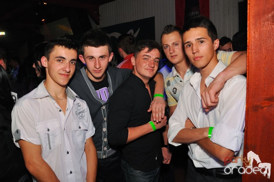 Megapetrecere cu DJ Bíró în Disco Faház, 