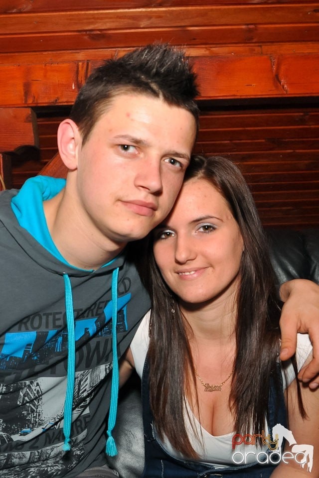 Megapetrecere cu DJ Bíró în Disco Faház, 