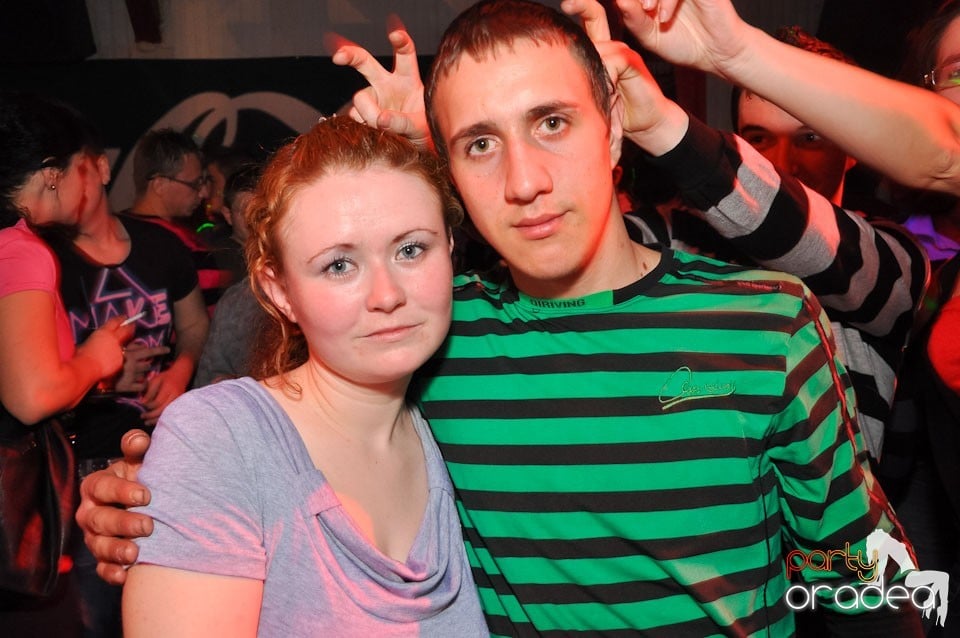 Megapetrecere cu DJ Bíró în Disco Faház, 