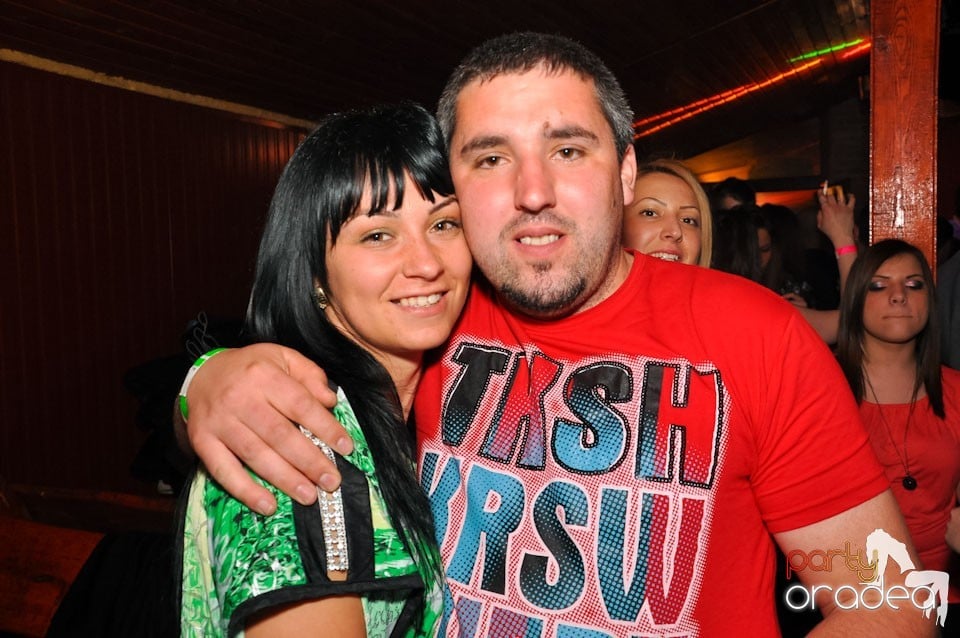 Megapetrecere cu DJ Bíró în Disco Faház, 