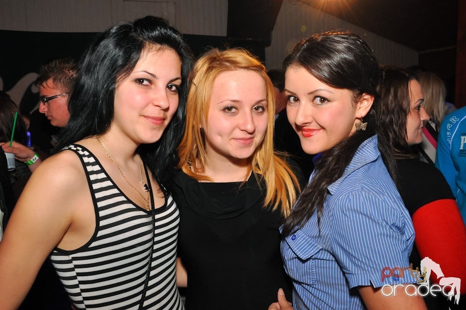 Megapetrecere cu DJ Bíró în Disco Faház, 