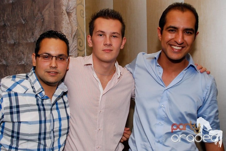 Mexican Party în Kadó Cafe, 