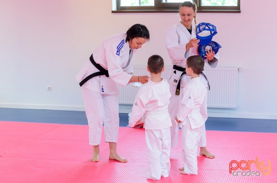Micii judoka la Examen de Mon,