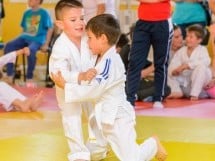 Micii judoka la Examen de Mon