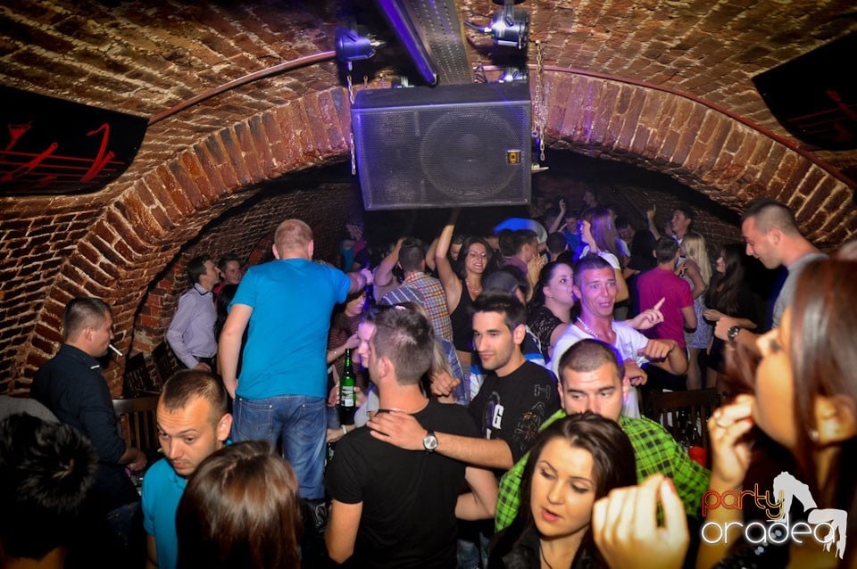 Miercuri e party în Escape Club!, 