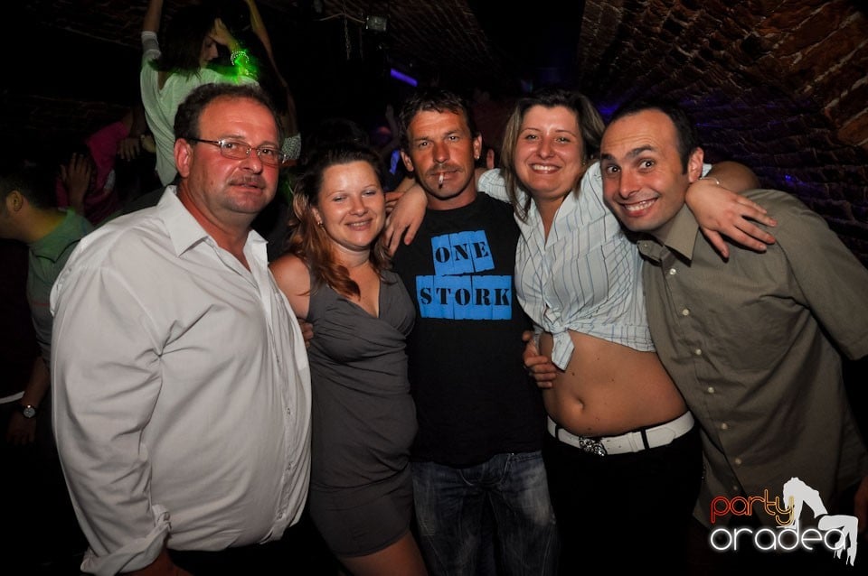 Miercuri e party în Escape Club!, 