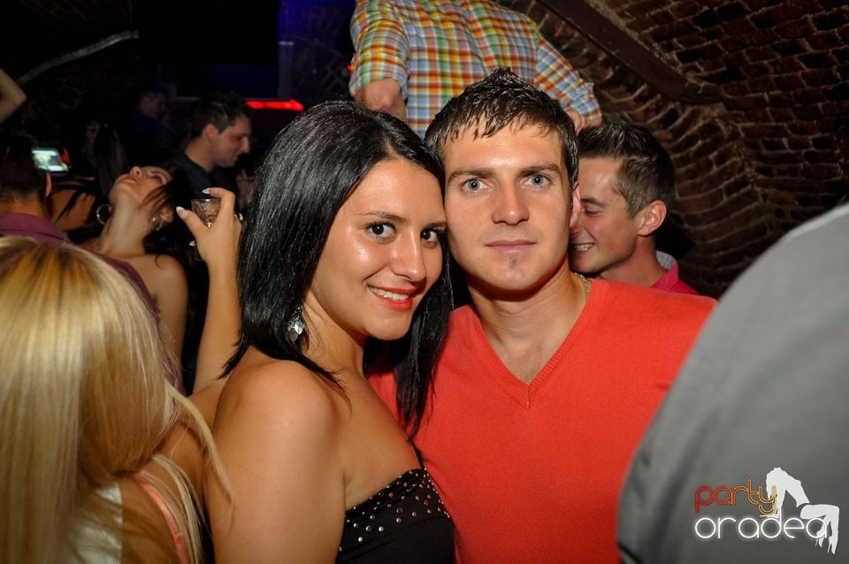 Miercuri e party în Escape Club!, 