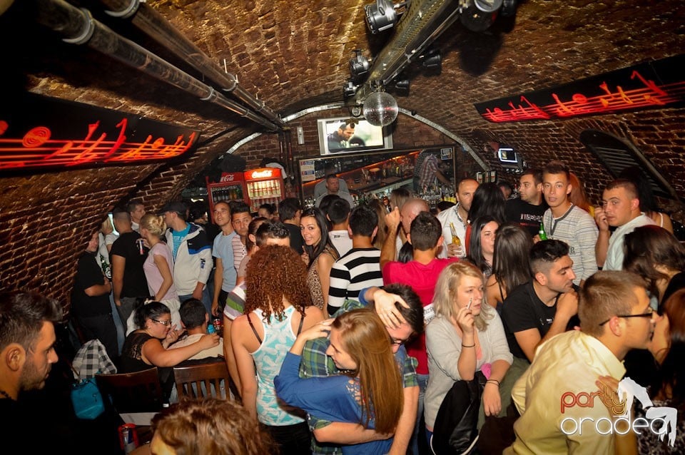 Miercuri e party în Escape Club!, 