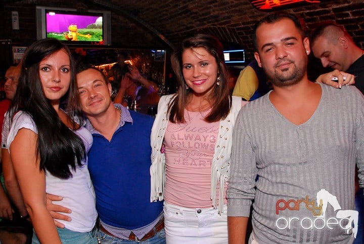 Miercuri e Party în Escape, 