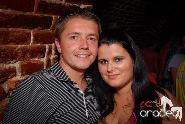 Miercuri e Party în Escape, 