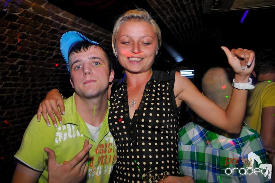 Miercuri e Party în Escape!, 