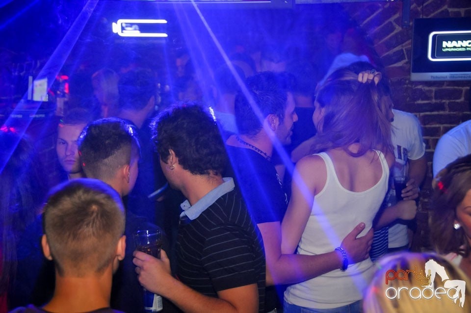 Miercuri e Party în Escape!, 