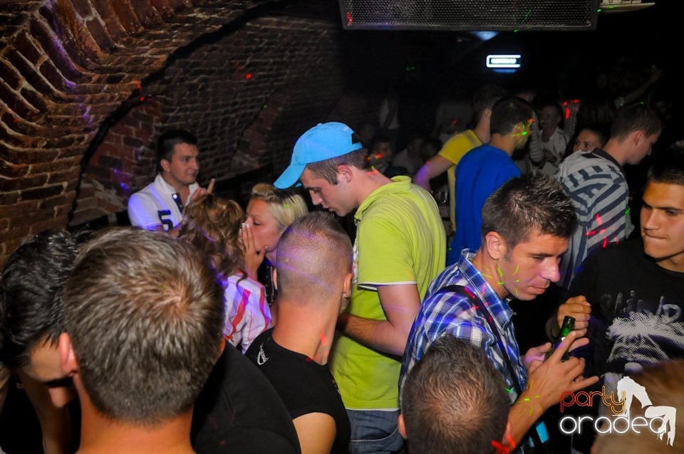 Miercuri e Party în Escape!, 