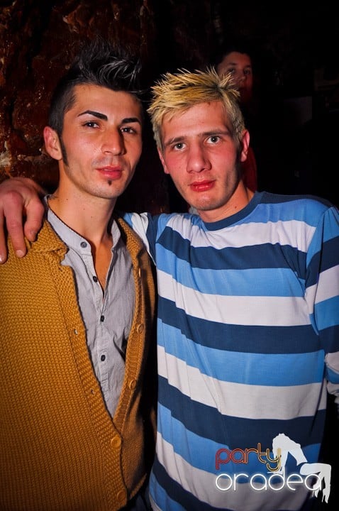 Miercuri în Club Escape, 