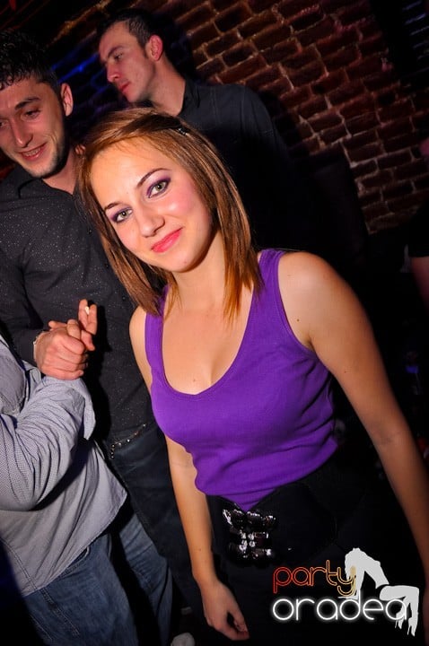 Miercuri în Club Escape, 