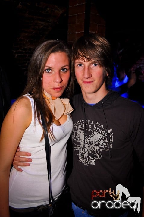 Miercuri în Club Escape, 