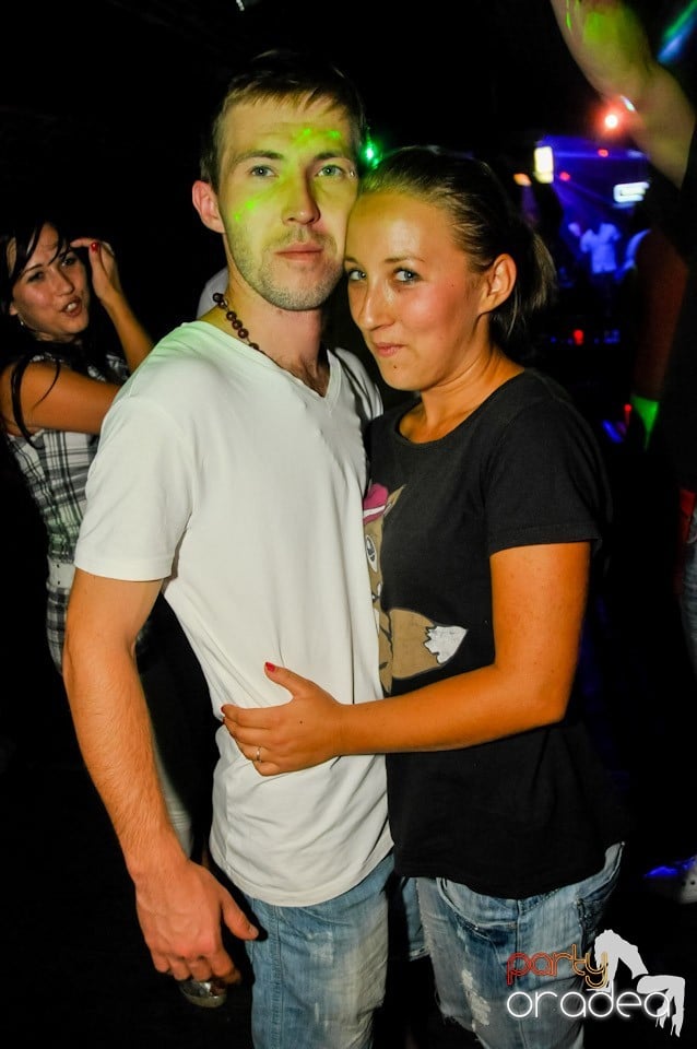 Miercuri în Club Escape, 