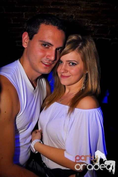 Miercuri în Club Escape, 