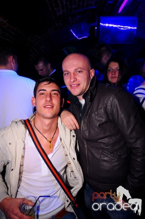 Miercuri noaptea e party în Escape!,