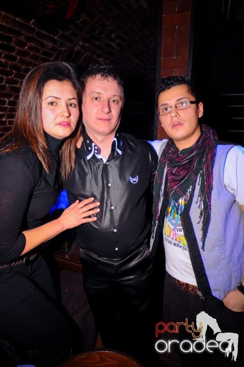 Miercuri noaptea e party în Escape!,