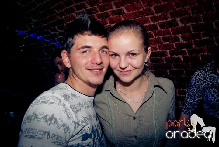 Miercuri noaptea e party în Escape!,