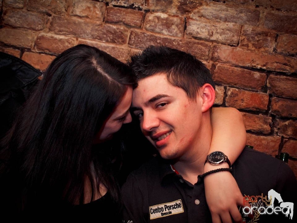 Miercuri noaptea în Club Escape, 