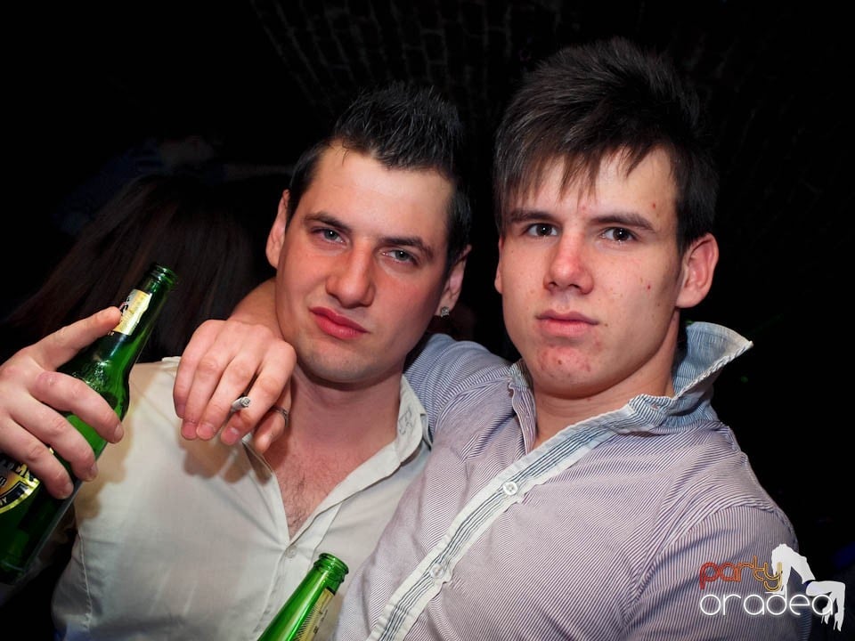 Miercuri noaptea în Club Escape, 