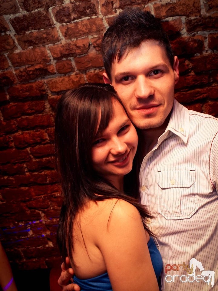 Miercuri noaptea în Club Escape, 