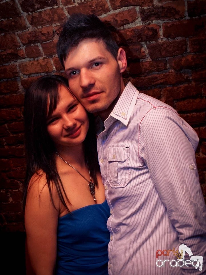 Miercuri noaptea în Club Escape, 