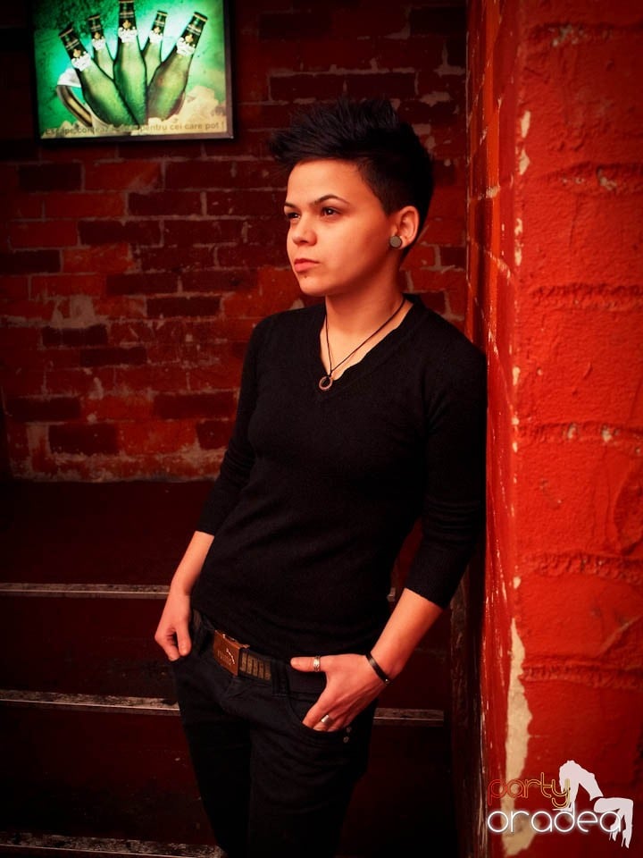 Miercuri noaptea în Club Escape, 