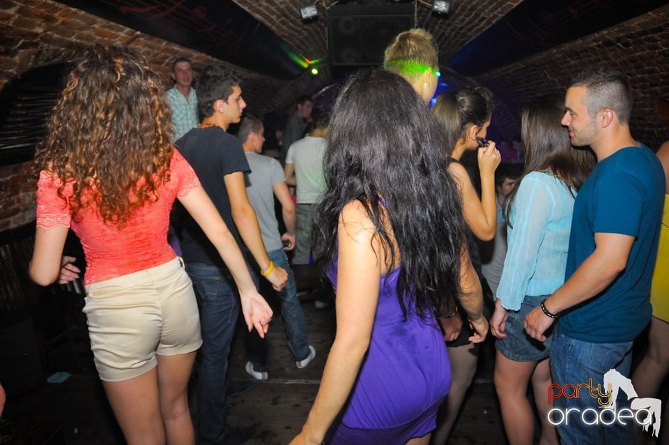 Miercuri noaptea în Escape, 