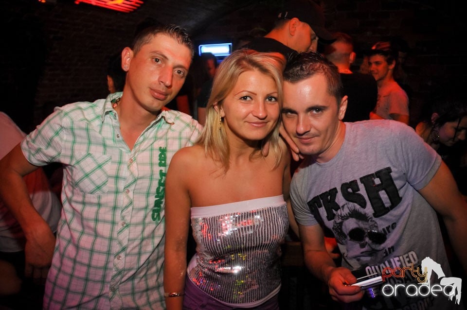 Miercuri noaptea în Escape, 