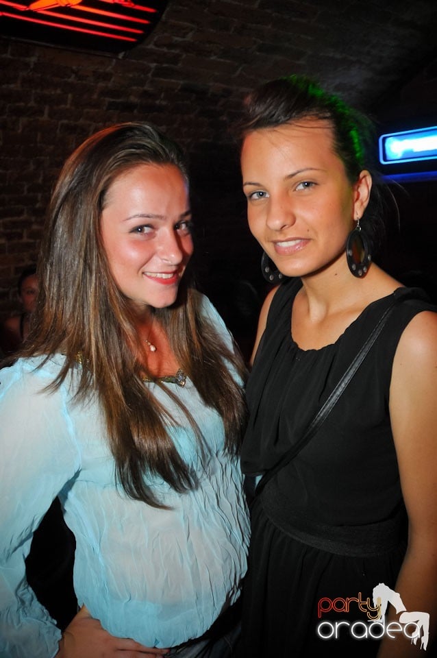 Miercuri noaptea în Escape, 