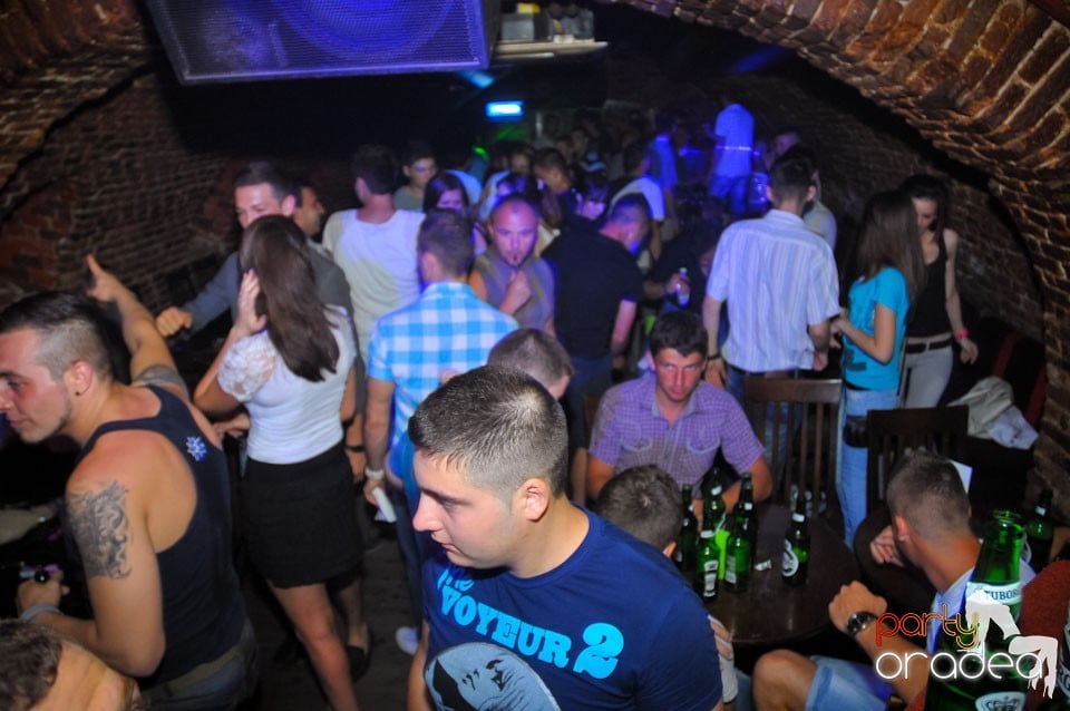 Miercuri noaptea în Escape, 