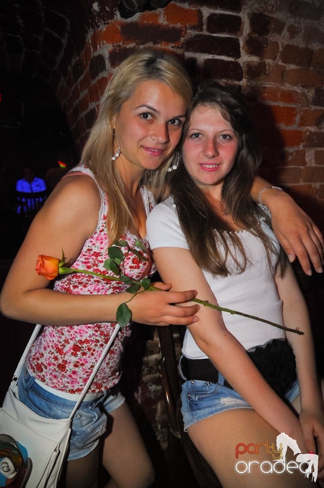 Miercuri noaptea în Escape, 