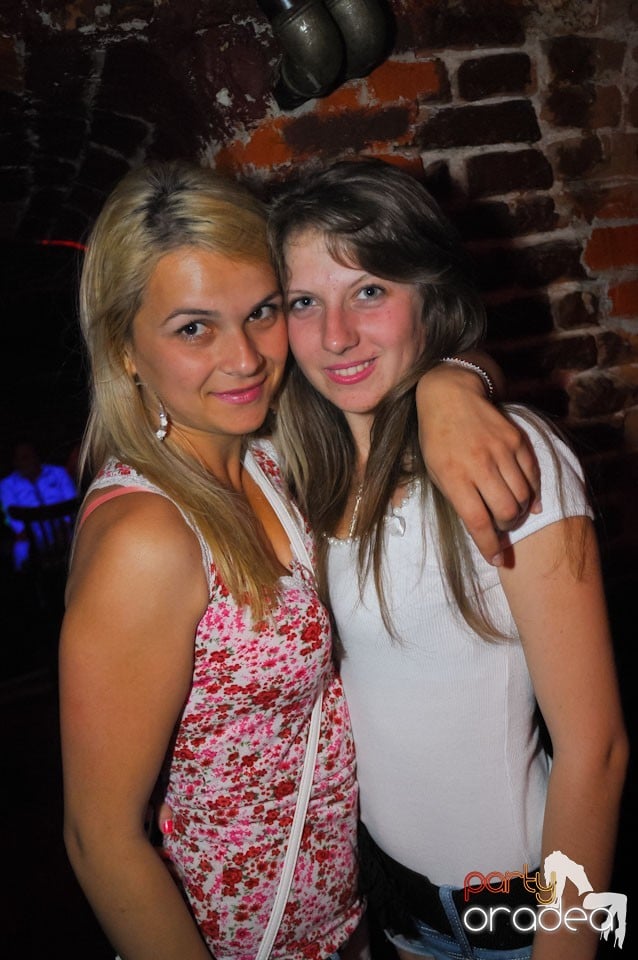 Miercuri noaptea în Escape, 